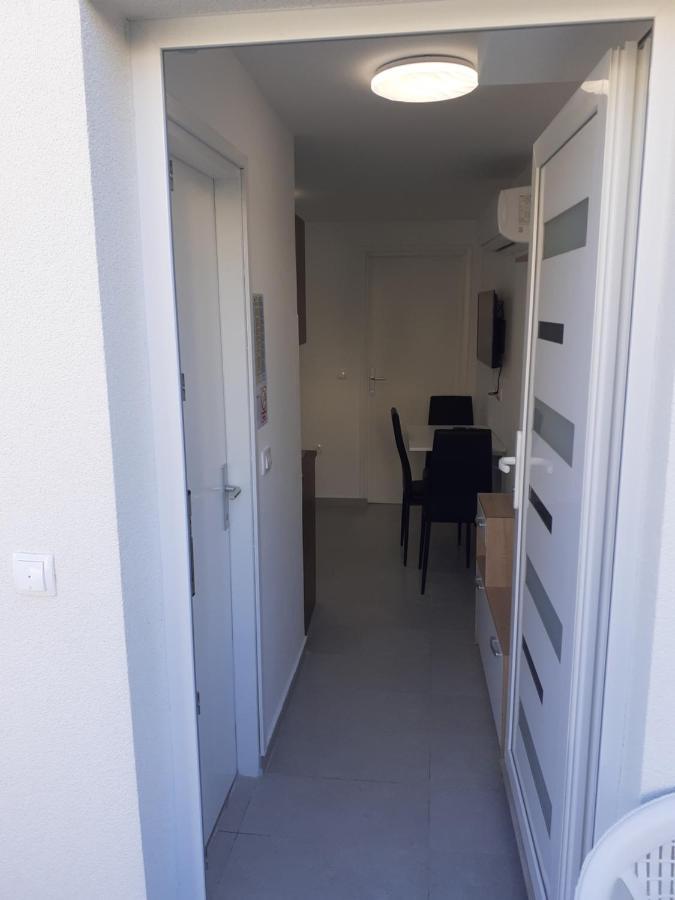Studio Apartman Lorena Zadar Exterior foto